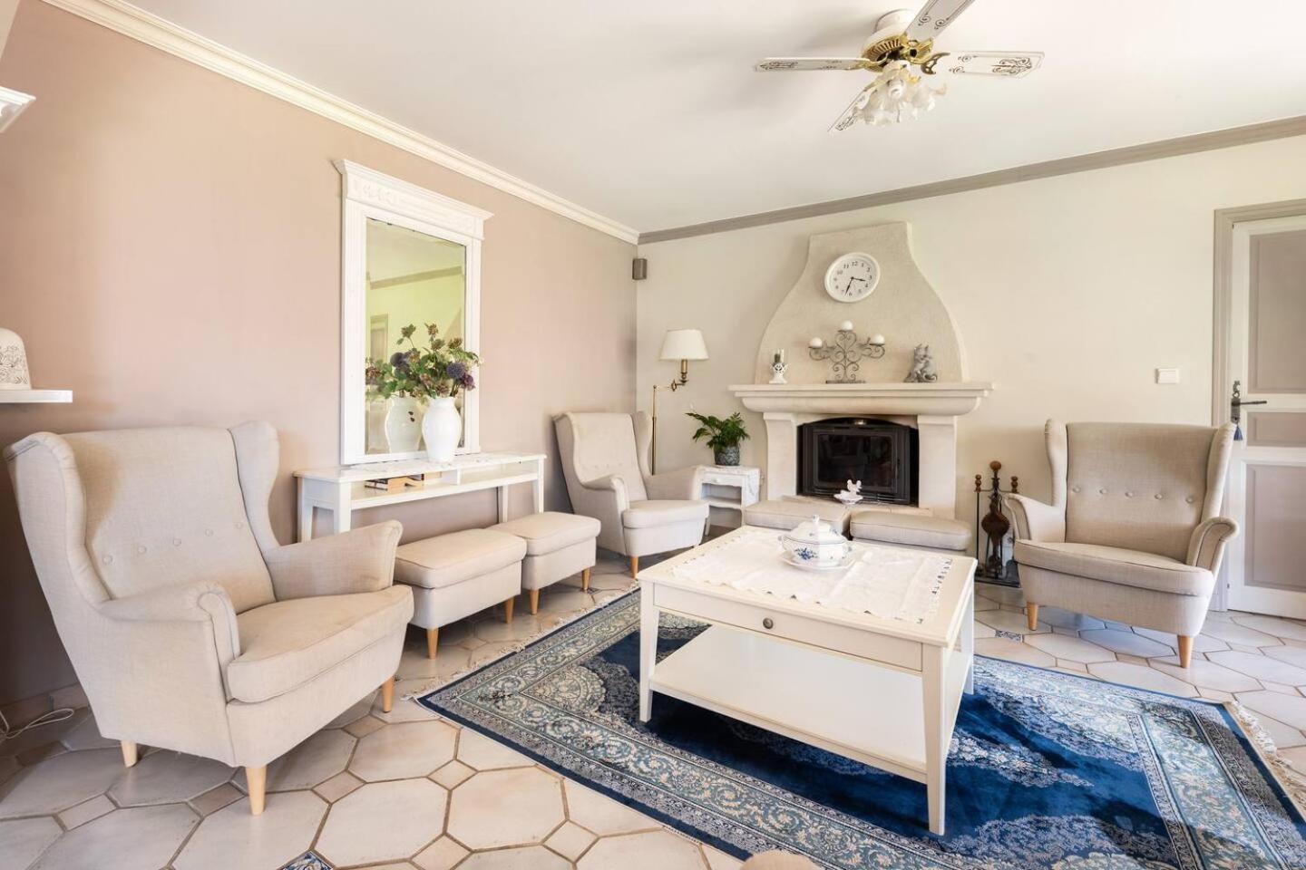 Chambre Et Table D'Hotes Villa Pomponette 楠莱潘 外观 照片